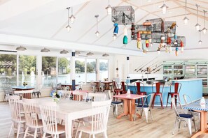 Dining - Experience a Waterview Room | Peaceful Getaway w/ Seasonal Pool, Marina (Lancaster County)