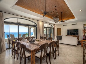Dining - Villa Del Paraiso- Ocean View Luxury Villa SJC (Palmilla)