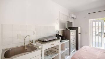 Room, 1 Bedroom | Interior