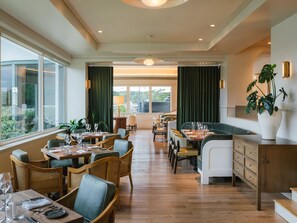 Dining - Experience a Suite Designed for Calming Stays | Courtyard, Marina, Free Parking (Lancaster County)