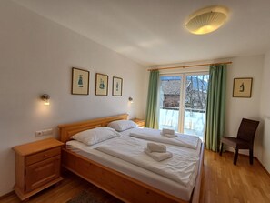 Room - Pine Residence in Zell am See by Interhome (Zell am See)