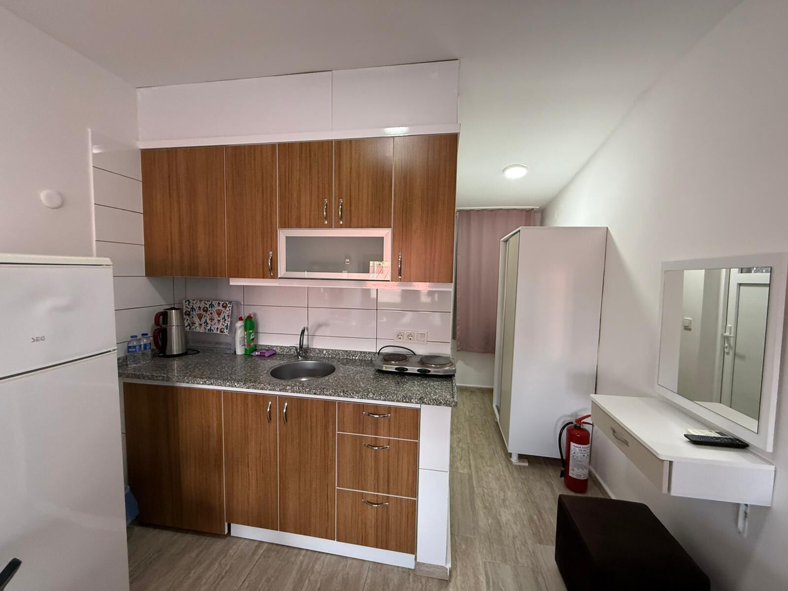 Apartamento, vista para a cidade | Cozinha privada
