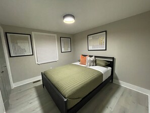 3 habitaciones, wifi gratis y ropa de cama 