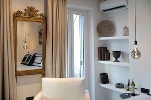 1 habitación, tabla de planchar con plancha, internet y ropa de cama 