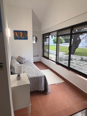 Interior - Holiday Home 'Dade' with Shared Pool, Wi-Fi and Air Conditioning (Santa Luzia)