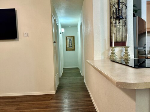 3-bedroom cottage in Central Lubbock l 8 mins to TTU and medical district