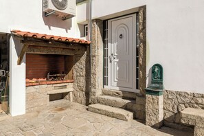 Exterior - HC Magic Mountains with a private pool (Vale de Cambra)