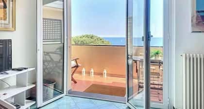 Roses House - One Bedroom Apartment, Sleeps 2