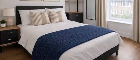 2 chambres, fer et planche Ă repasser, Wi-Fi, draps fournis