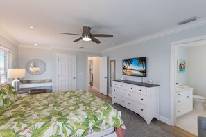 Room - Charming Coastal Stay on Anna Maria Island (Bradenton Beach)
