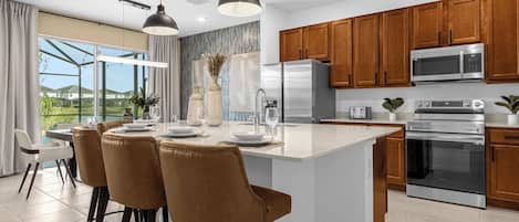 Casa (Multiple Bedrooms) | Interior