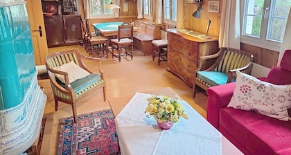 Schönes alleinstehendes Ferienhaus mit W-LAN, TV, Innenhof, Haustiere erlaubt, Panoramablick