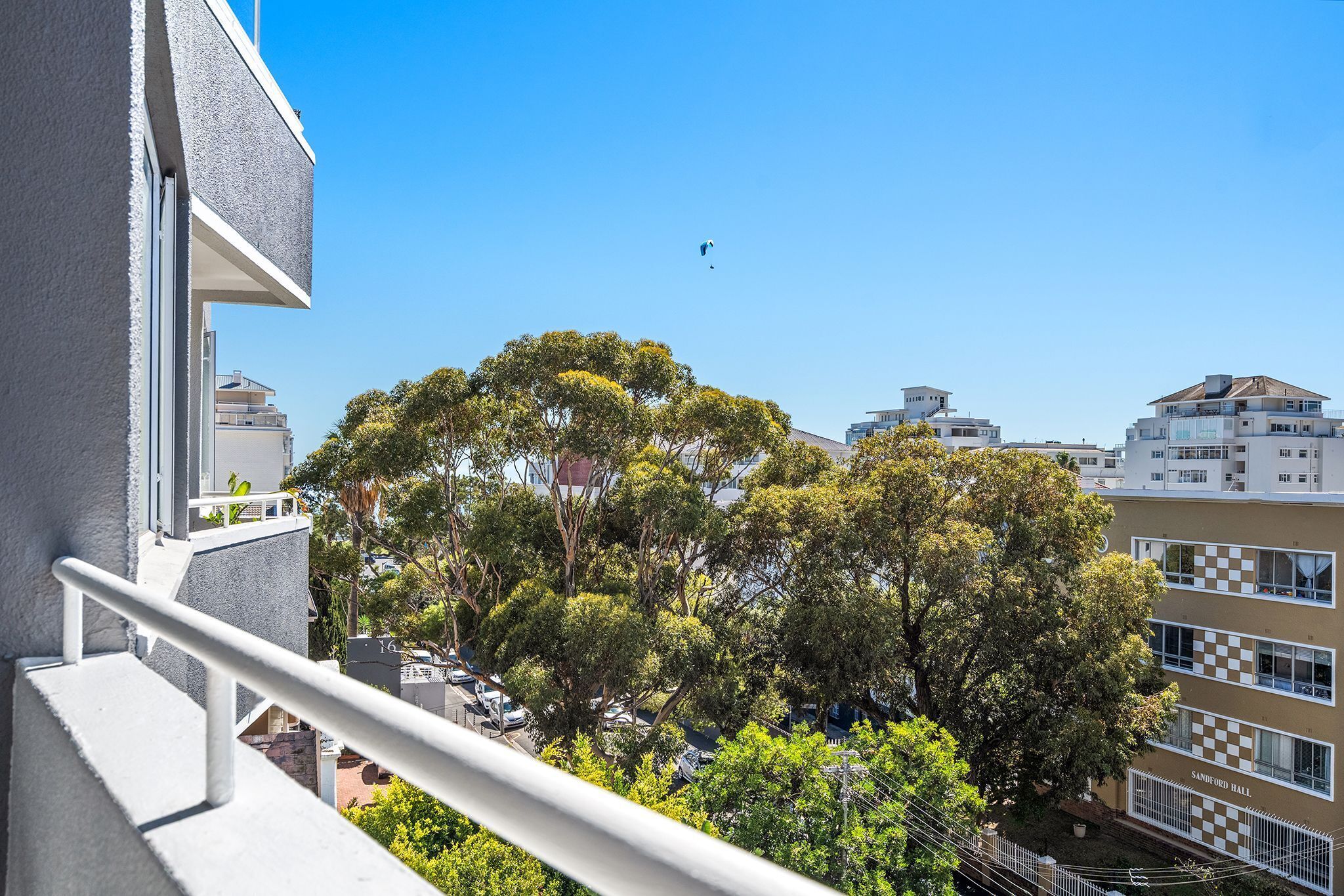 Apartment (2 Bedrooms) | Front of property