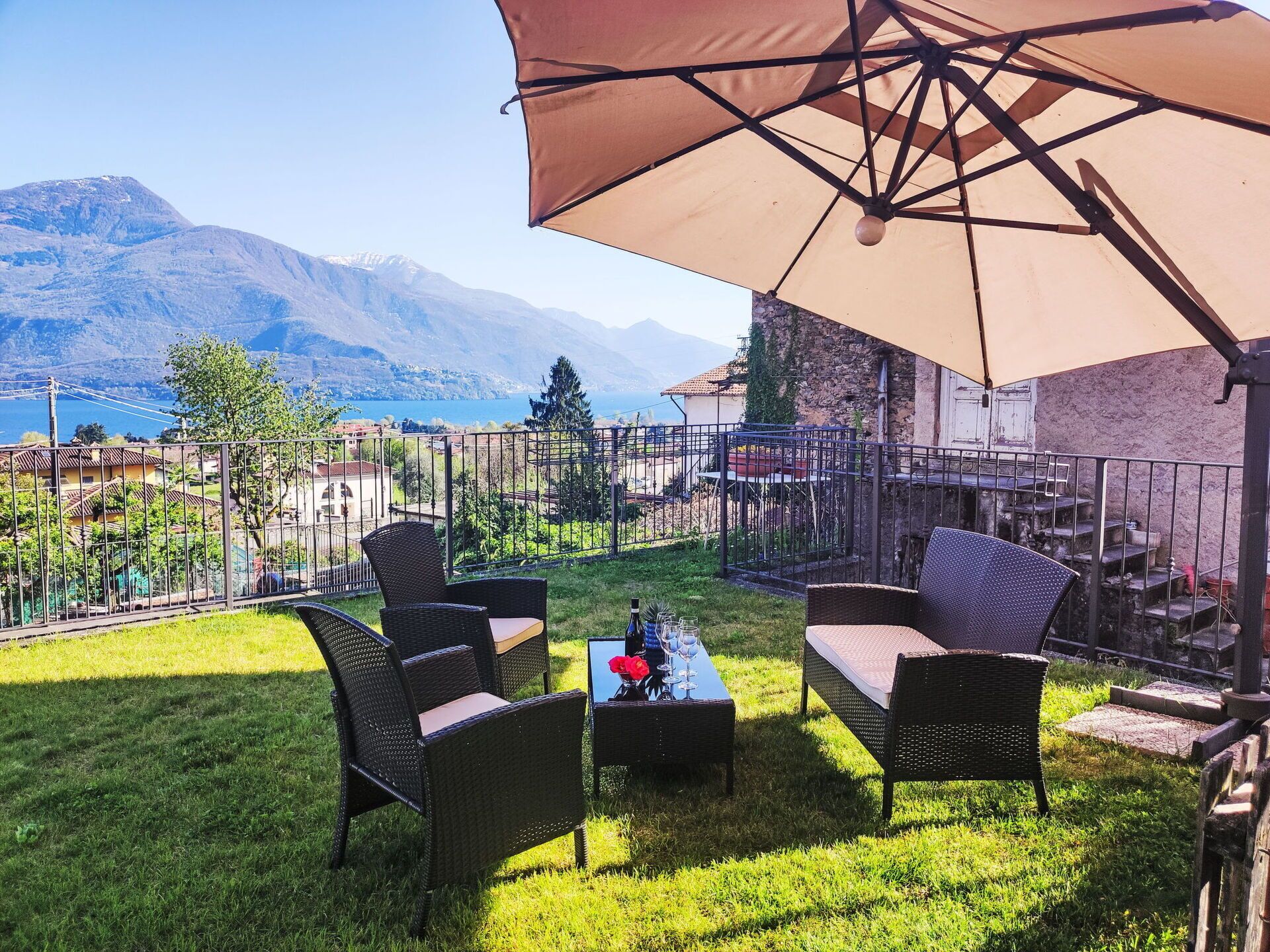 Meubles, Bois, Mobilier De Jardin, Table, Tableau De Plein Air, Chaise, Table Cuisine Et Salle A Manger, Plate-Forme, Dur, Porche