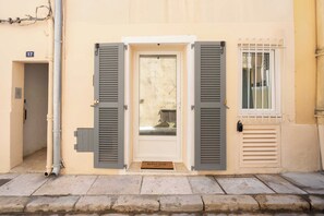 House | Exterior detail - Modern Studio a/c 2P - Port de Saint-tropez (Saint-Tropez)