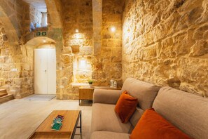 Interior - Charming House of Character in Victoria Gozo (Victoria)