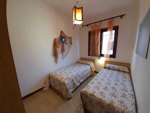 2 chambres, draps fournis