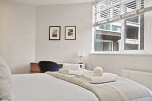 4 Schlafzimmer, Bügeleisen/Bügelbrett, kostenloses WLAN, Bettwäsche