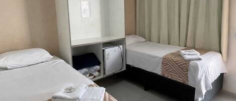 Desk, laptop workspace, free WiFi