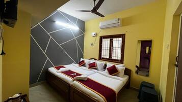 Deluxe Double Room, River View