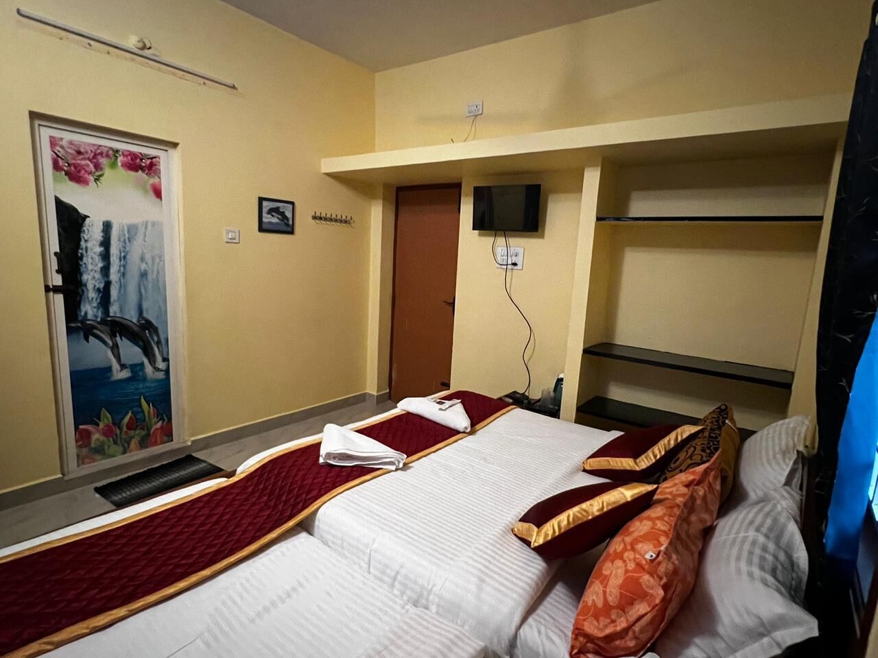 Deluxe Double Room, River View | Desk, laptop workspace, free WiFi