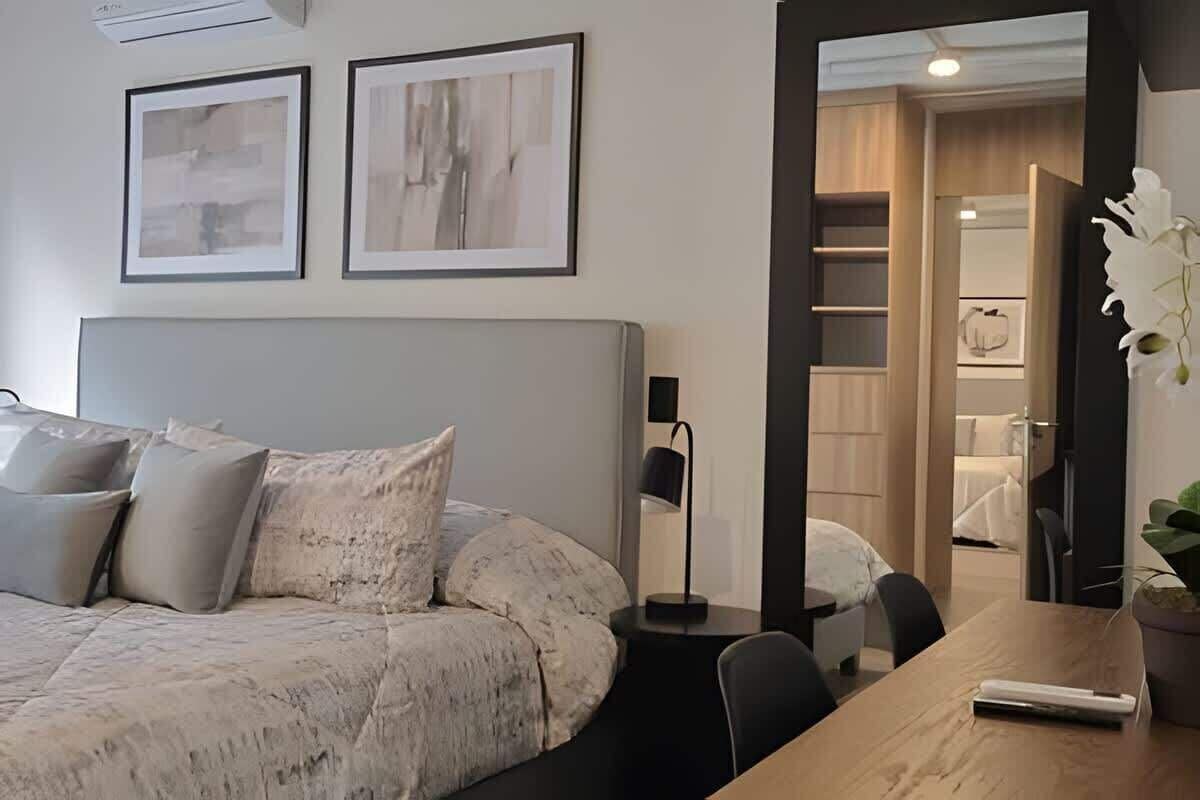 2 slaapkamers, een strijkplank/strijkijzer, wifi, beddengoed