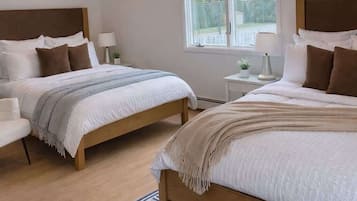 1 slaapkamer, een strijkplank/strijkijzer, gratis wifi, beddengoed