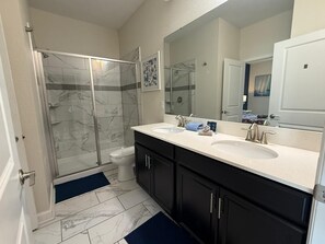 Shower - 8BR Luxury Villa Near Disney | Pool & Spa (Kissimmee)