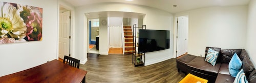 Vacation house Entire floor/subway/kids yard