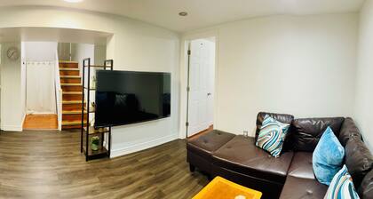 Vacation house Entire floor/subway/kids yard