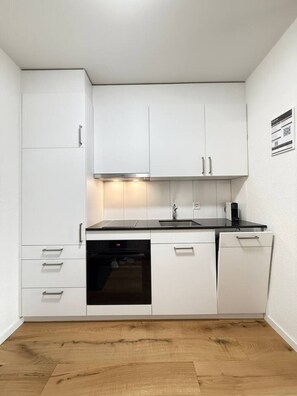 Private kitchen - Lake view apartment with balcony (Rorschach)