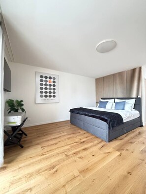 Room - Lake view apartment with balcony (Rorschach)