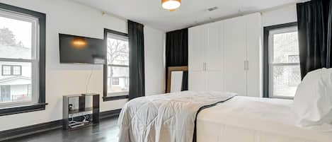 3 bedrooms, internet, bed sheets