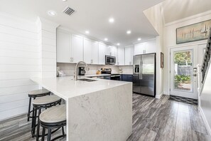 Fridge, microwave, oven, stovetop - Lakefront Luxury • Golf Cart Included (Miramar Beach)