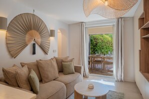 Apartment | Living area - 6P Apartment in a Residence/pool - Saint-tropez (Saint-Tropez)