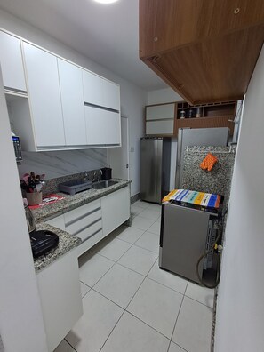 Private kitchen - Beachfront Apartment in Copacabana, Prime Location (Rio de Janeiro)