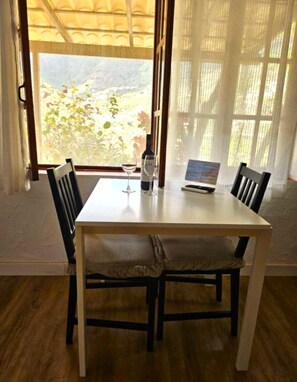 Dining - Casa Lara Hermigua - Studio ATACAMA with terrace (Hermigua)