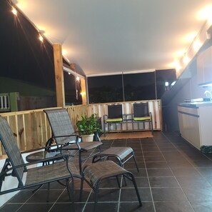 Interior - Attractive apartment with outdoor kitchen & sea view (Willemstad)