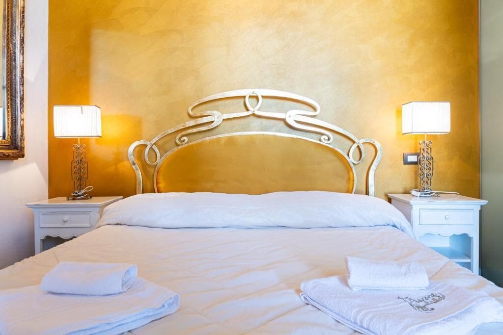 Basic-Doppelzimmer, Blick auf den Innenhof