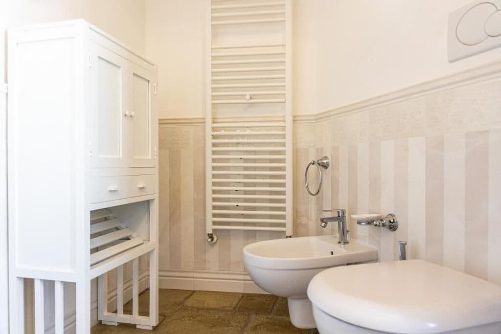Deluxe-Doppelzimmer, Balkon, Stadtblick | Badezimmer