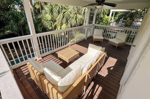 Terrace/patio - Private Paradise: 3-bedroom Home with Pool and Tropical Backdrop (Duck Key)