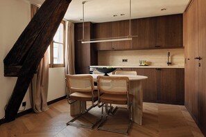 Apartment | Dining - Cozy Apartment a/c 1br/4p - Tuileries (Paris)