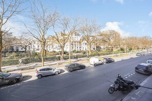 Apartment | Parking - Modern Appt - 2bdr/ 6P - Bastille / Marais (Paris)
