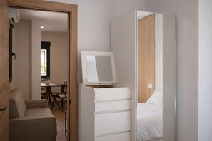 House - Collection Las Ventas Apartment 1D Near the Bullring (Madrid)