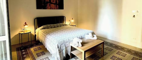 Superior Room, Balcony, City View | Desk, laptop workspace, iron/ironing board, free WiFi