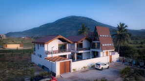 Exterior - Amara Kosha Misty Nandi Hills SKANDA - Jacuzzi+MovieS+Food (Nandi Hills)