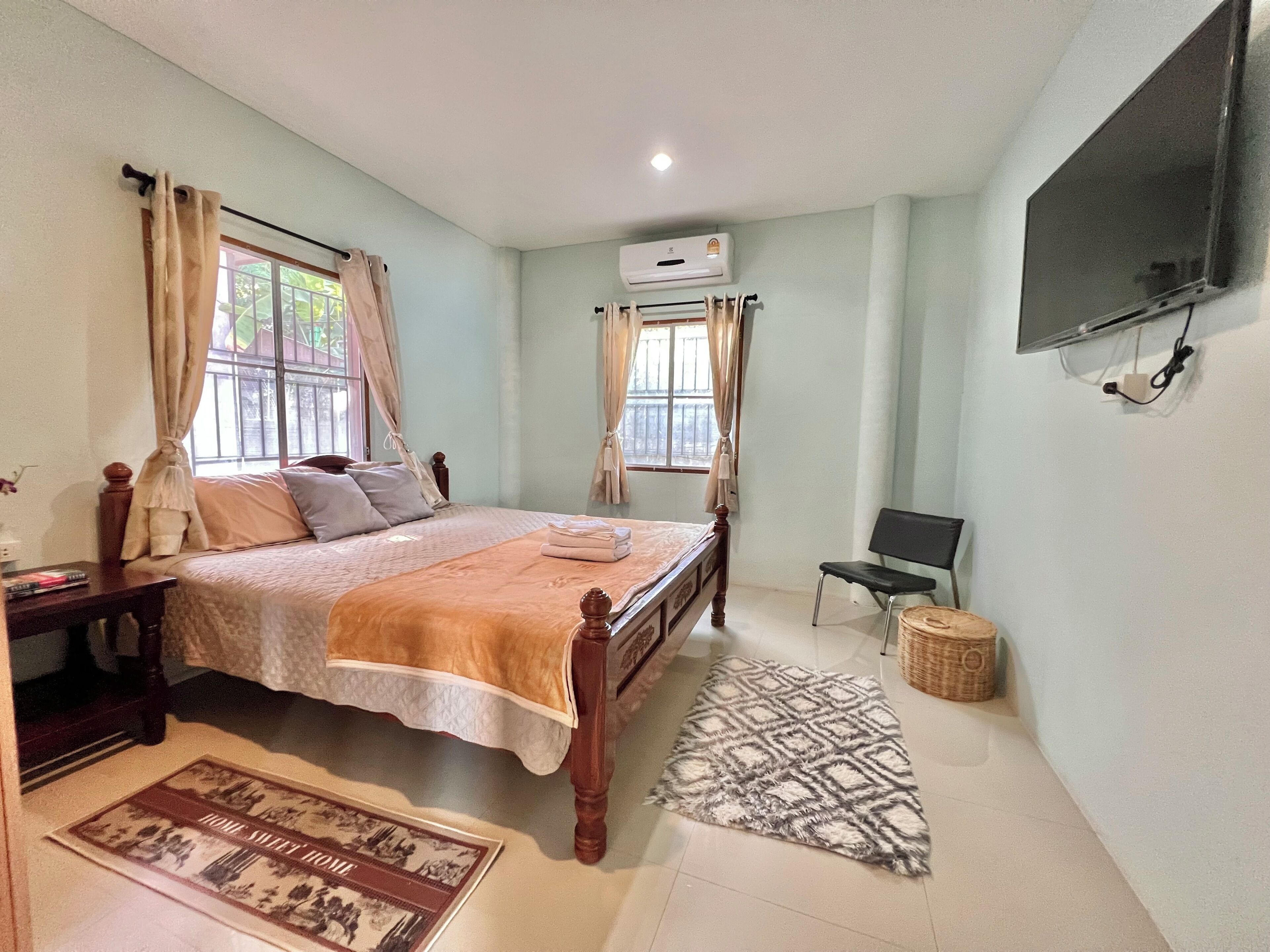 1 chambre, fer et planche à repasser, Wi-Fi gratuit, draps fournis