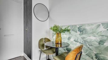 House | Dining