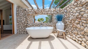 Terrace/patio - Villa Ocean’s - Luxury Beachfront - Coral Estate (Sint Willibrordus)