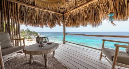 Villa Ocean’s - Luxury Beachfront - Coral Estate